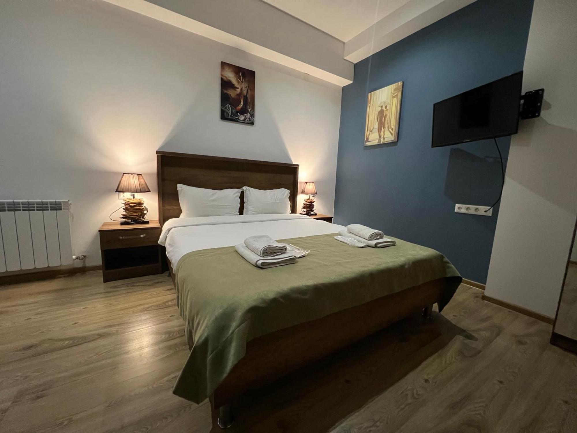 Hotel King Tom Tbiliszi Kültér fotó